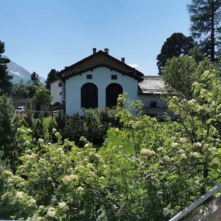 Apartment Chesa Chuna D'en Sils Maria