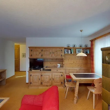 Apartment Chesa Chuna D'en *